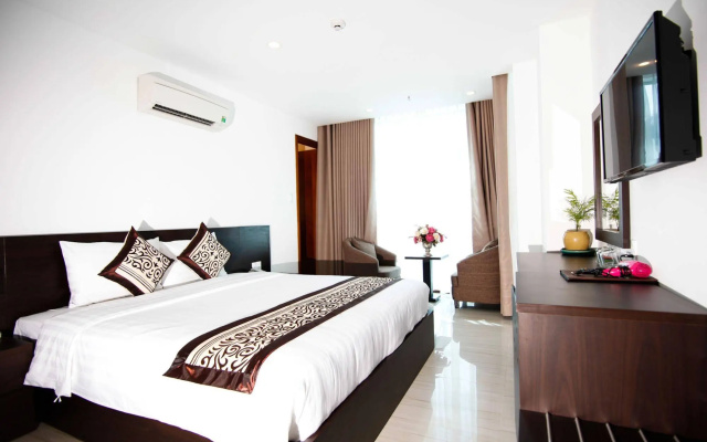 Lucky Star Hotel
