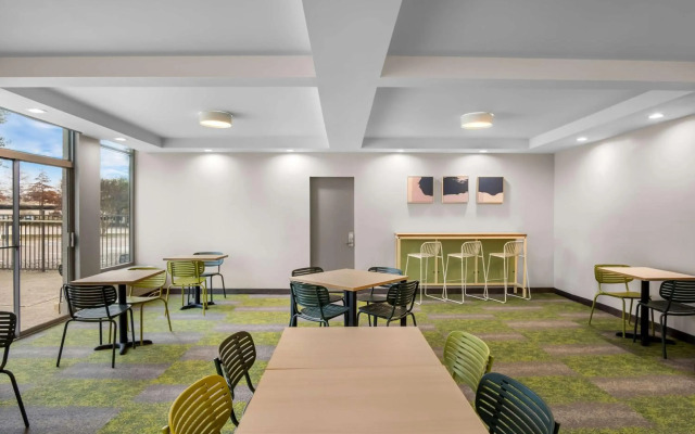 Spark by Hilton Richardson Dallas