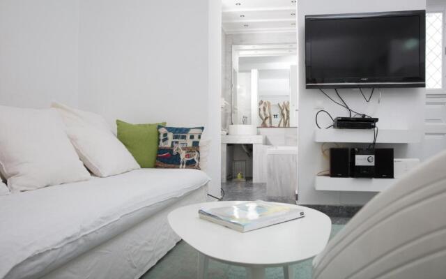 Apollo Suite in Mykonos Town