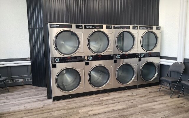 Gibbons hotel &Tavern