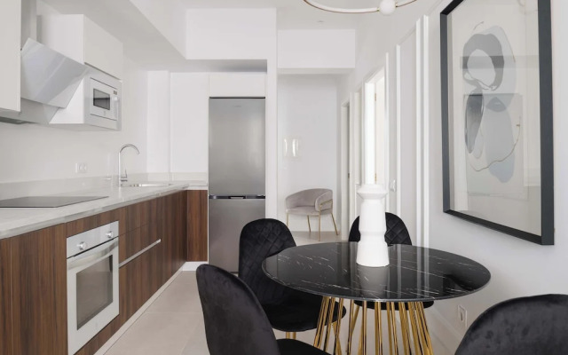 Blue Marina Suites Boutique Apartments