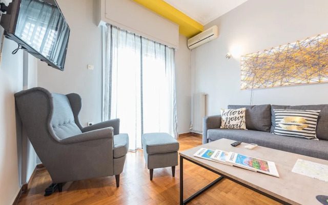 Athens Boutique Apartment by Cloudkeys