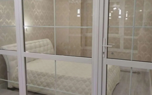 Studio apartments on Yamasheva Avenue 35