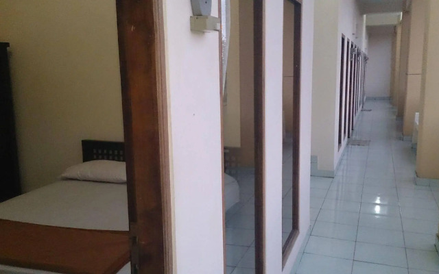 Pondok Taman 828