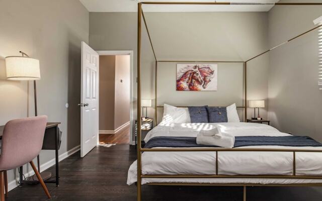 Historic CozySuites 4BR 2BA