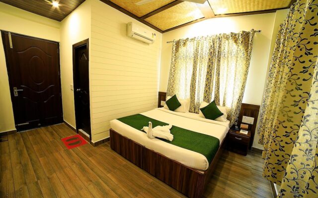 Hotel Vedas Tapovan