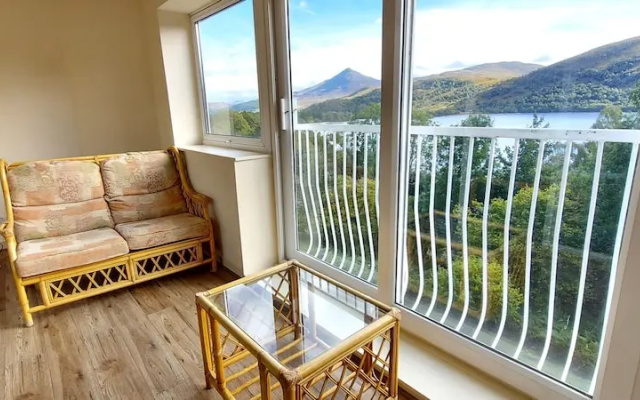 Loch Rannoch Highland Club Red Squirrel Lodge 07