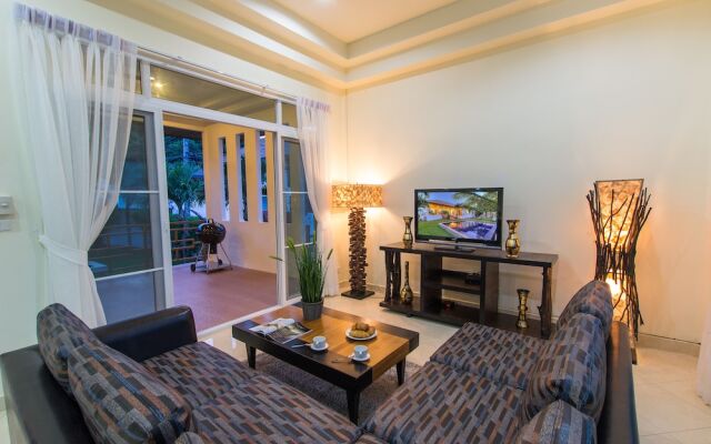 Seaview Tropical 3BR Pool Villa