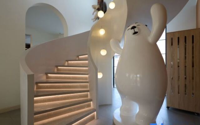 Shanghai In Prime Years  Countryside  Home Hotel