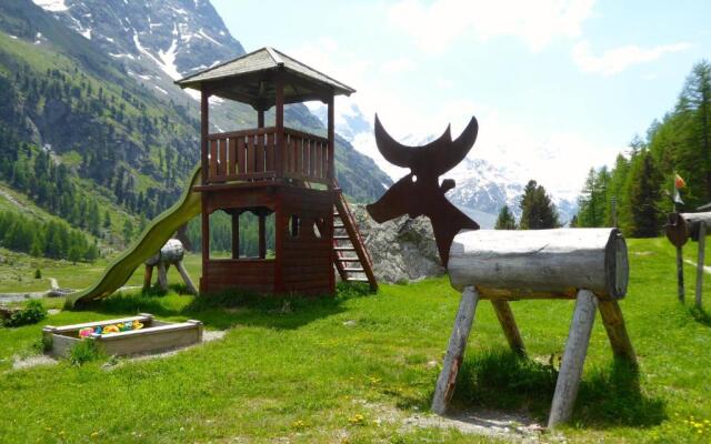 Hotel Roseg-Gletscher