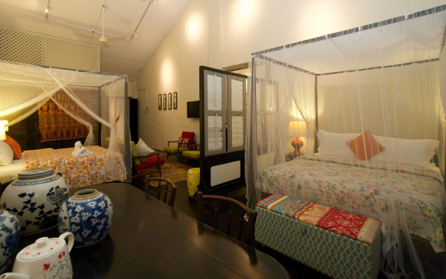 Muntri Mews – Guest Rooms – George Town