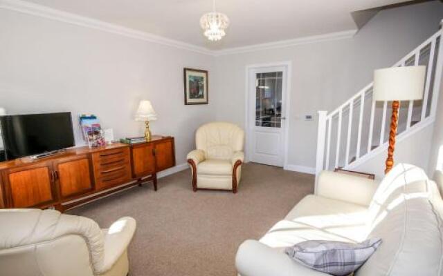 Holiday Home Devonvale Place