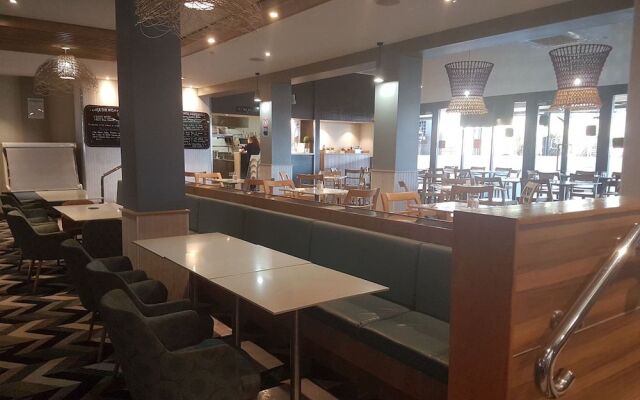 Swansea Hotel