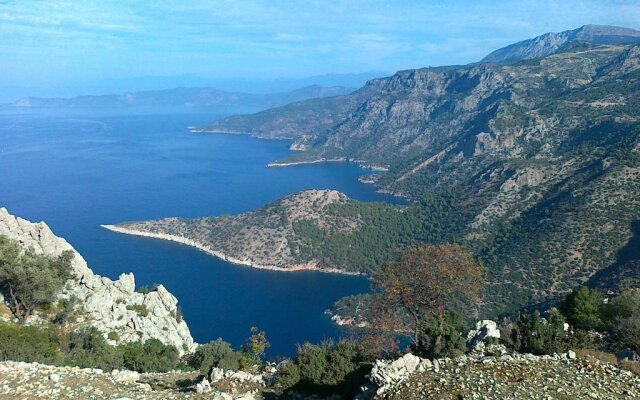 Yediburunlar Lighthouse