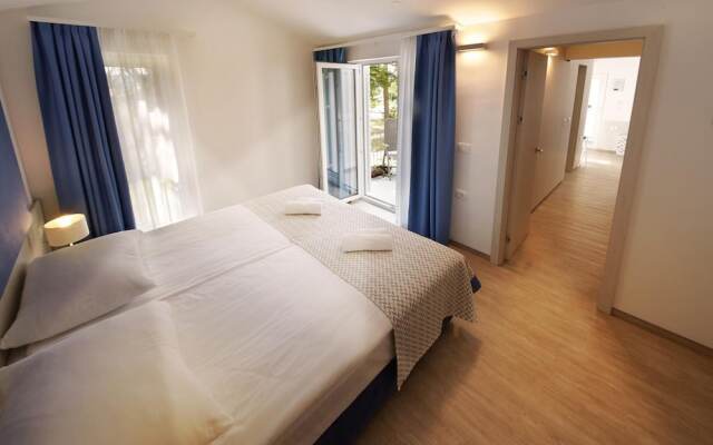 Olive Suites - Hotel & Resort Adria Ankaran