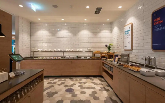 Holiday Inn Express Munich North by IHG