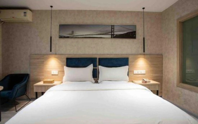 Starway Hotel (Kunming Xinguangfeng)