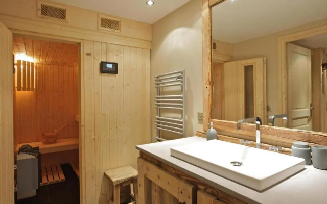 Chalet Courchevel 1850, 4 pièces, 8 personnes - FR-1-564-25