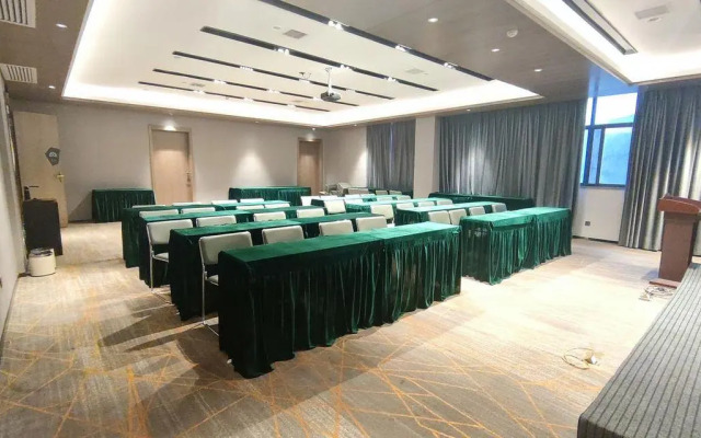 Echarm Hotel Huaihua Hexi Longping Guoji