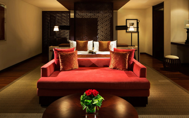 Samabe Bali Suites & Villas