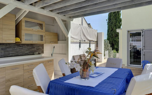 Villa in Pula With Private Swimming Pool
