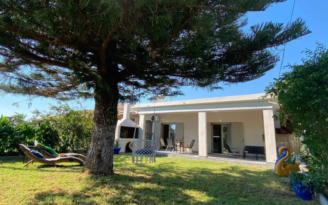 Kalamata Garden Haven - Escape Amidst Greenery