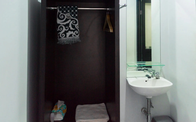 Losmen Family Syariah RedPartner