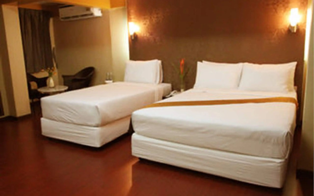Visiting Card Hotel & Resort