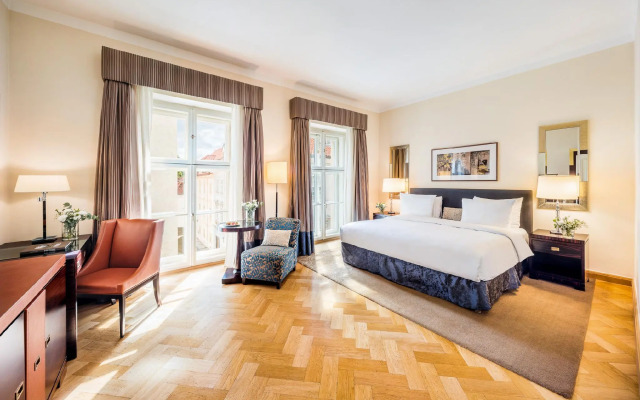 Mandarin Oriental, Prague