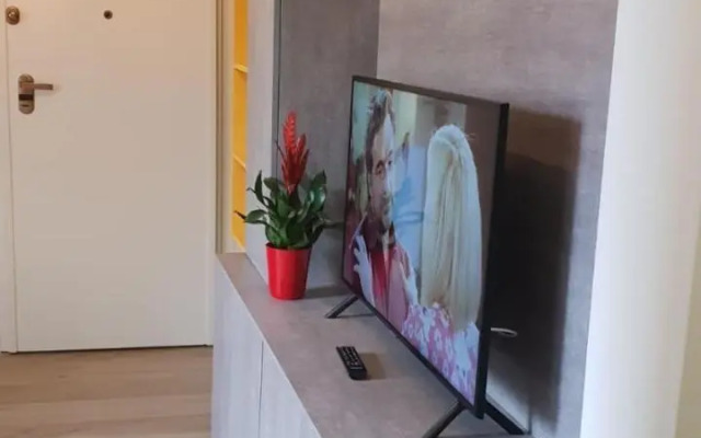 Snc1018 Modern Boutique Apartment