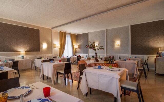 Hotel Ambasciatori