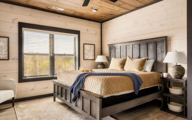 Smith Creek Reserve Luxury Cabins
