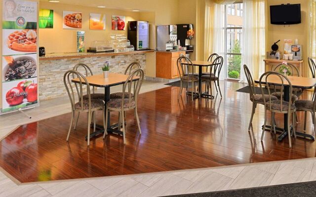 Home2 Suites by Hilton East Haven New Haven