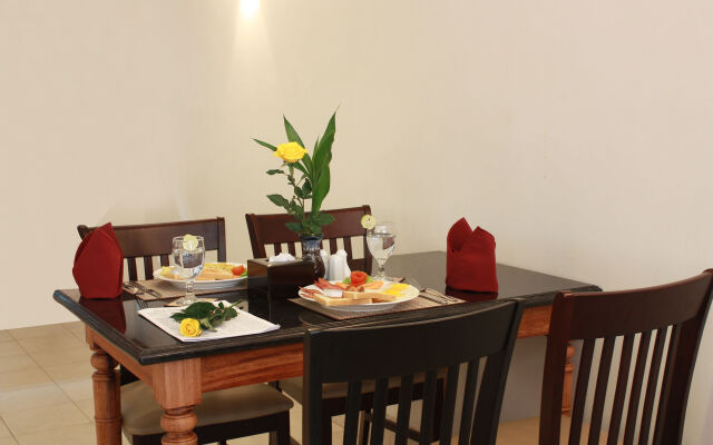 Lux Riverside Hotel & Apartment