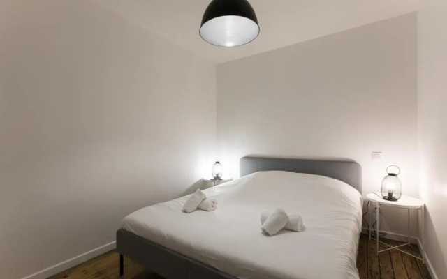 Appartement spacieux et lumineux avec climatisation Halle 1ER