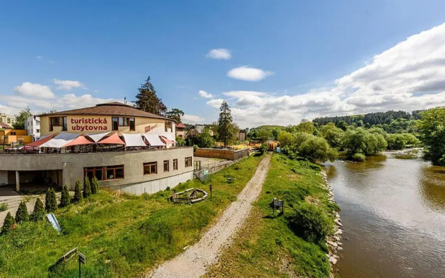 Hostel Bisport Týnec Nad Sazavou