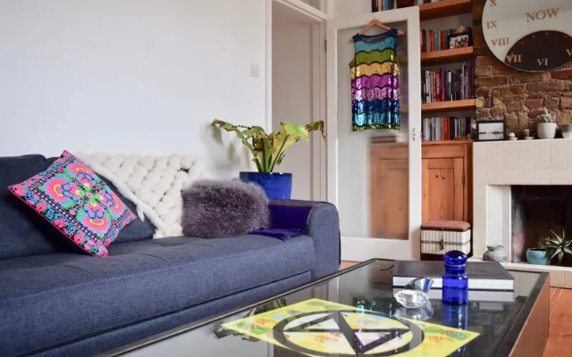 Stylish and Spacious 1 Bed Flat in Hackney