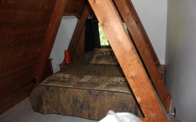 Sunny Bluffs Chalets