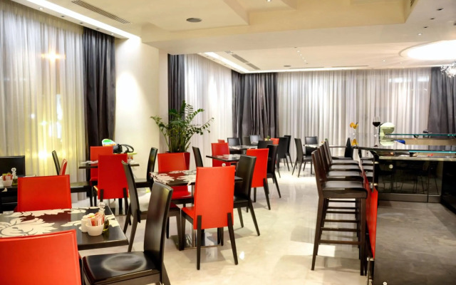 Comfy Boutique Hotel