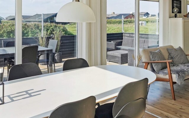 6 Person Holiday Home in Lokken-by Traum