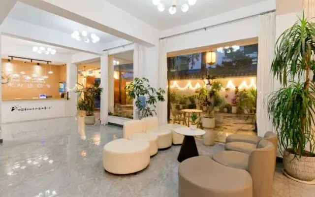 Yangshuo Yuting Lanshe Hotel (Ubud Town)