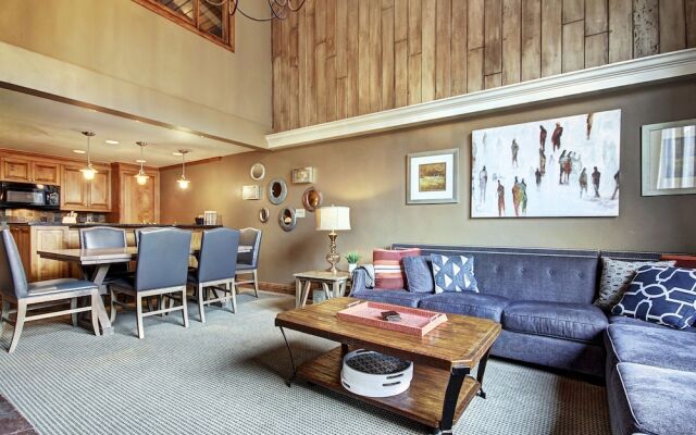 Lodge at Vail C354