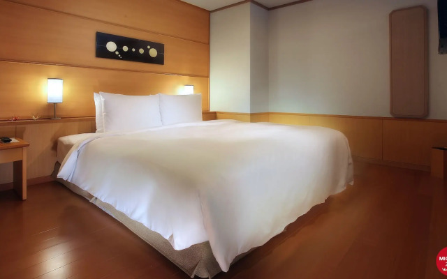 Taipei Radium Kagaya International Hotel
