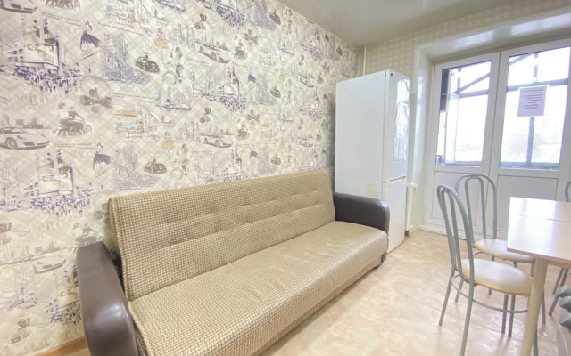 Po sutkam 33 on Gorkogo street 85A