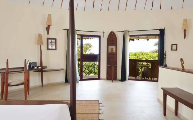 Mövenpick Resort Lamantin Saly