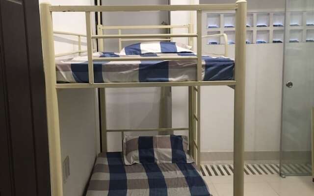 Blued Home - Hostel