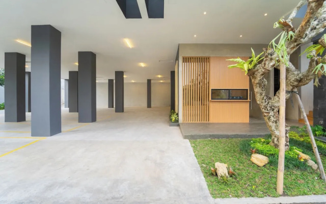 Keenan Living Luxe Seturan