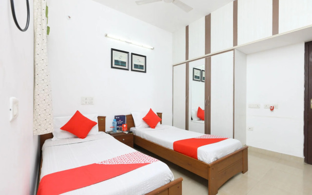 OYO 20004 SilverKey Kodambakkam