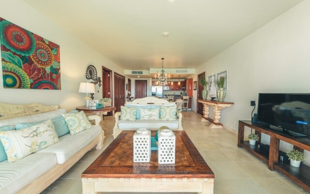 Sunny Beach View Apt at Punta Palmera CBB