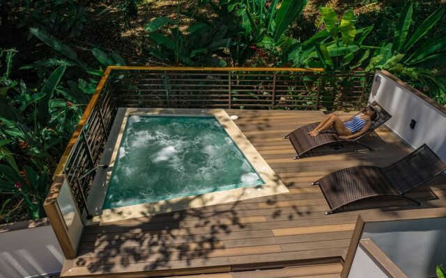 Elan at Ballena Beach